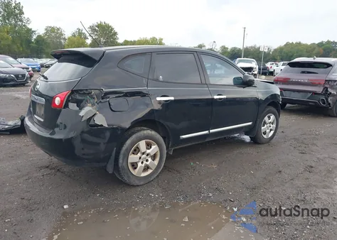 2013 Nissan Rogue S z USA, uszkodzony, nr VIN JN8AS5MT1DW041907
